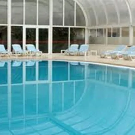 מלון Alto Lido 4*