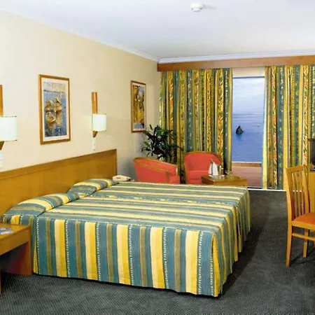 Hotel Alto Lido 4*
